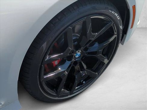 Used 2026 BMW 330i Sedan w/ M Sport Package RWD image 8