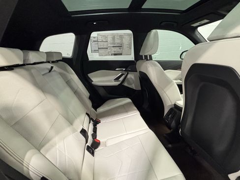 New 2027 BMW X1 xDrive28i AWD/4WD image 27
