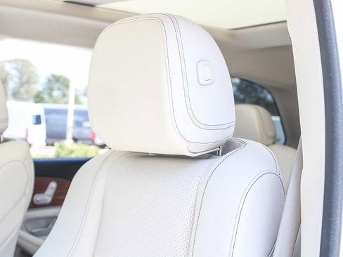 Certified 2024 Mercedes-Benz GLS 450 4MATIC image 24