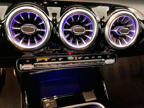 Used 2022 Mercedes-Benz CLA 35 AMG 4MATIC image 14