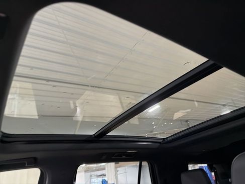 Certified 2022 Chevrolet Tahoe Z71 image 34