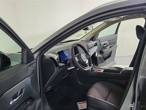 New 2026 Nissan Kicks SR w/ Illumination Package image 15