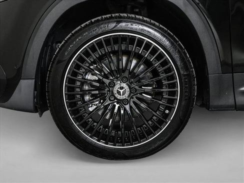 Certified 2024 Mercedes-Benz EQB 300 4MATIC image 26
