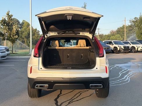 Used 2024 Cadillac XT4 Premium Luxury w/ Active Safety Package AWD/4WD image 14