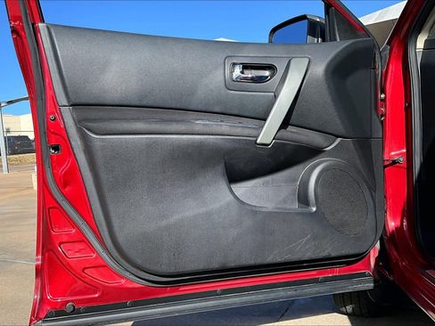 Used 2014 Nissan Rogue S w/ Convenience Package image 23