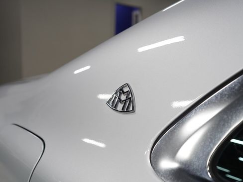 Used 2016 Mercedes-Benz Maybach S 600 image 23