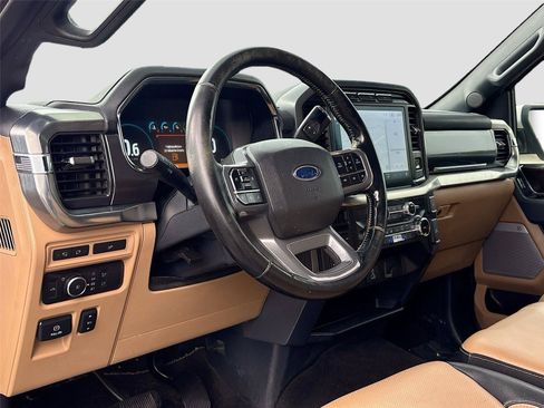 Used 2022 Ford F150 Lariat w/ Equipment Group 501A Mid AWD/4WD image 9