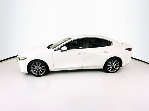 Used 2020 MAZDA MAZDA3 Sedan w/ Preferred Package image 4