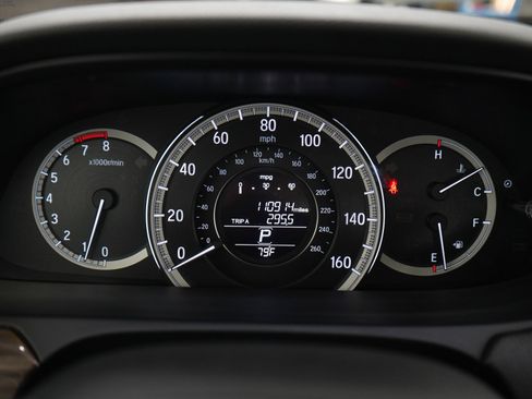 Used 2016 Honda Accord EX image 23
