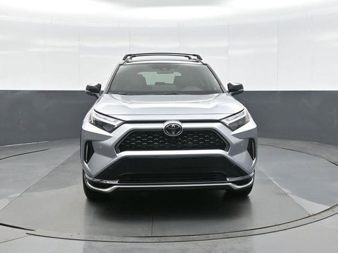 Certified 2025 Toyota RAV4 XSE image 2