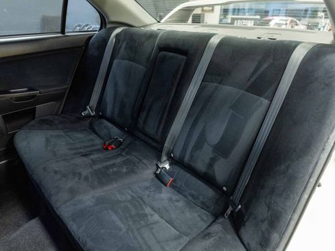 Used 2011 Mitsubishi Lancer Evolution GSR image 11