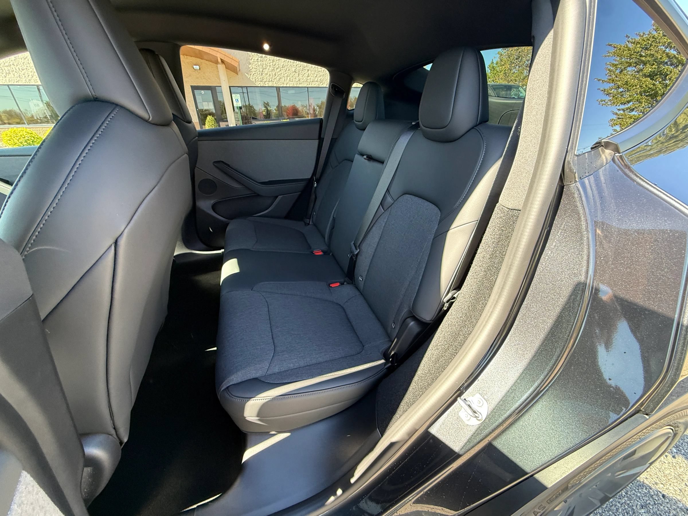Used 2026 Tesla Model Y AWD image 14
