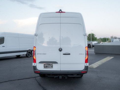 Used 2026 Mercedes-Benz Sprinter 2500 image 7