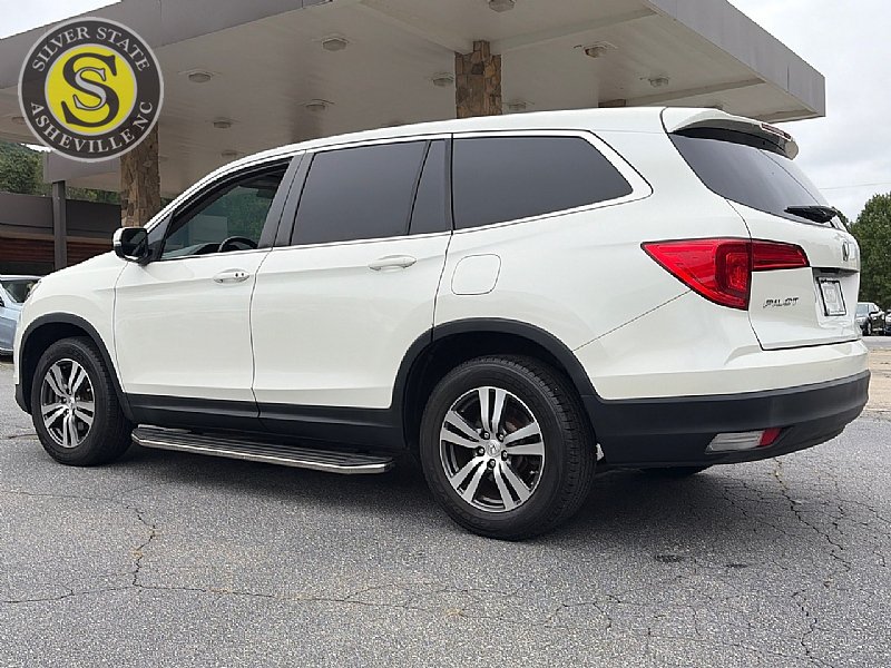 Used 2017 Honda Pilot EX-L image 4