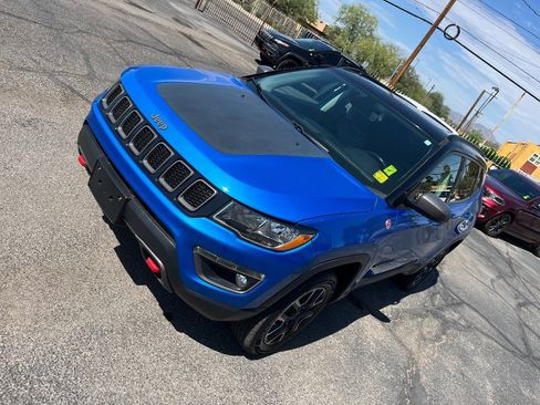Used 2018 Jeep Compass Trailhawk w/ Leather Interior Group AWD/4WD image 46