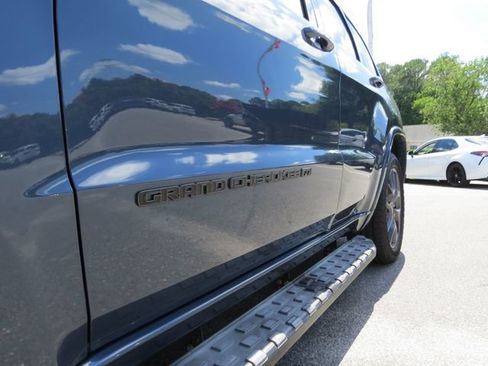 Used 2021 Jeep Grand Cherokee Limited w/ Quick Order Package 28K 80th RWD image 9