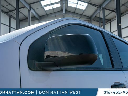 Used 2022 GMC Canyon AT4 image 26