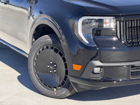 New 2026 Ford Maverick Lobo AWD/4WD image 4