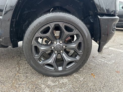 Used 2021 RAM 1500 Limited w/ Night Edition image 39