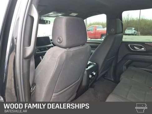 Used 2022 GMC Yukon XL SLE image 22