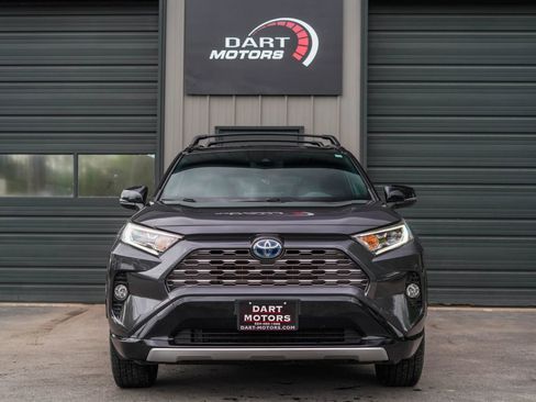 Used 2020 Toyota RAV4 XSE w/ Carpet Mat Package AWD/4WD image 2