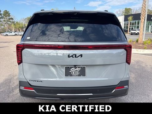 Certified 2025 Kia Carnival SX Prestige image 6