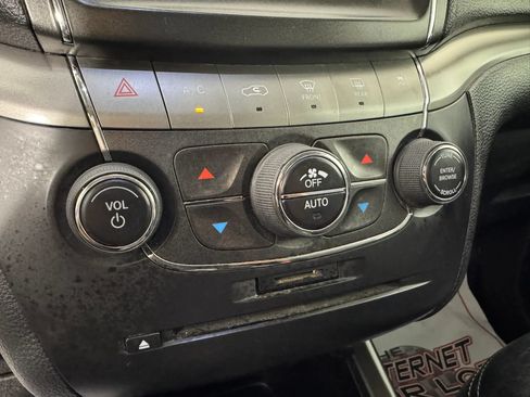 Used 2015 Dodge Journey Crossroad w/ Flexible Seating Group AWD/4WD image 22
