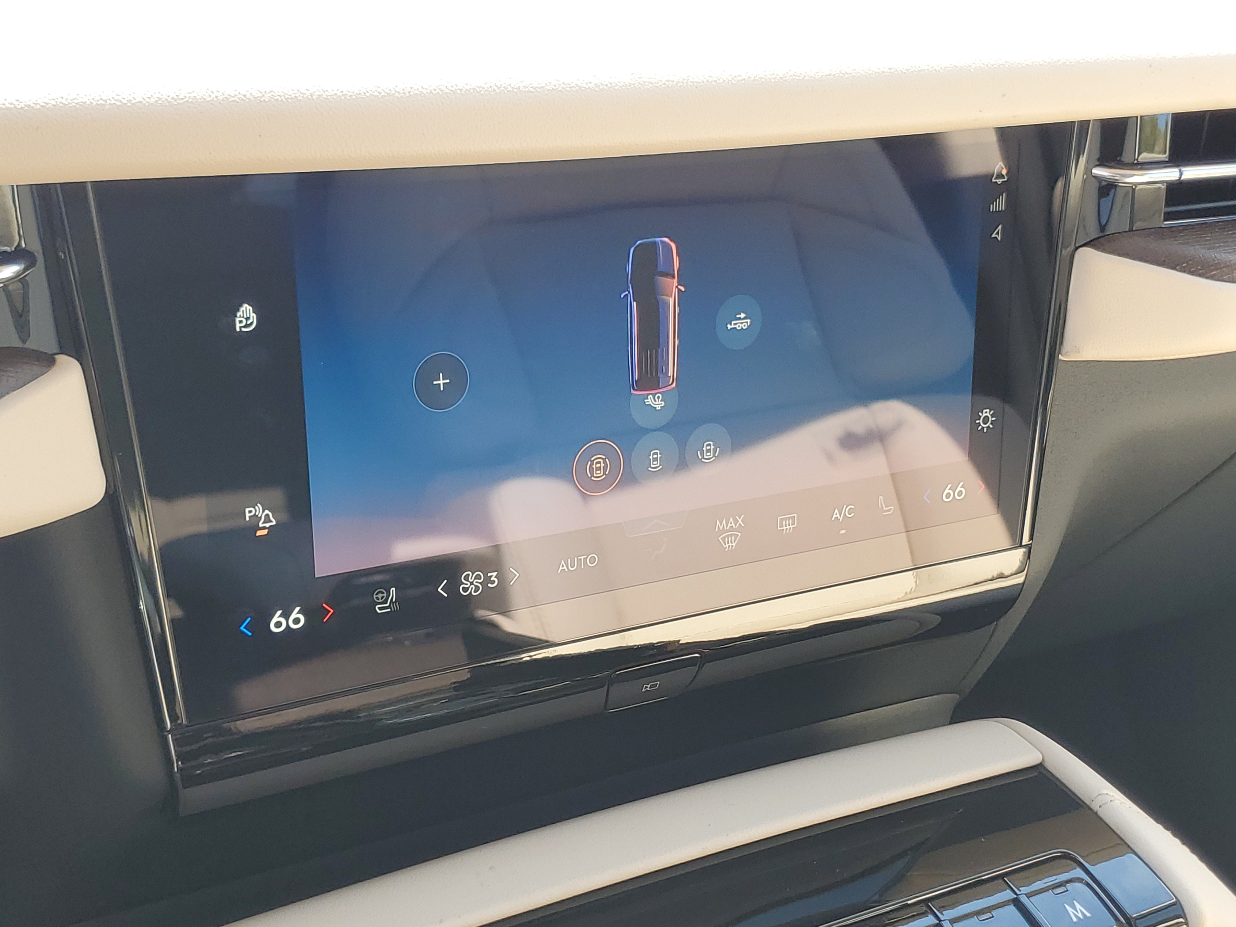 New 2027 Lincoln Navigator Reserve AWD/4WD image 24