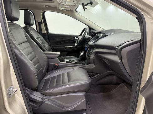 Used 2018 Ford Escape SEL image 29