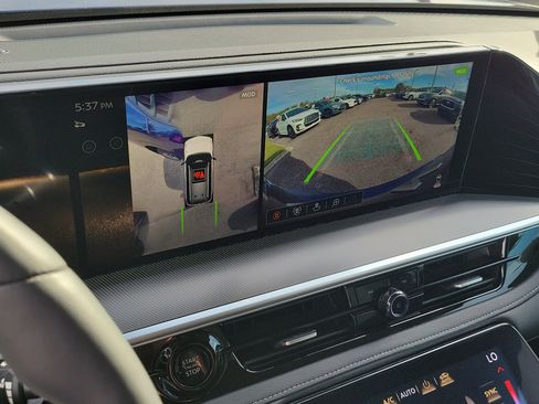 Used 2025 INFINITI QX80 Luxe RWD image 16