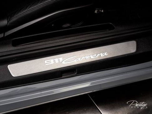 Used 2021 Porsche 911 Carrera RWD image 31