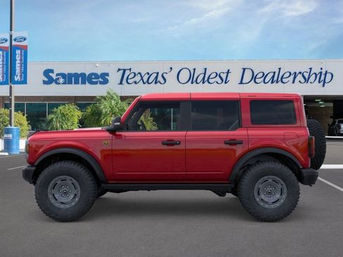 New 2025 Ford Bronco Badlands image 3