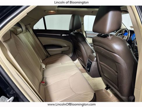 Used 2013 Chrysler 300 C Luxury Series w/ Harman Kardon Audio Group image 20