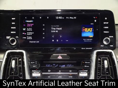 Certified 2023 Kia Sorento SX image 34