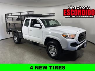 Used 2017 Toyota Tacoma SR w/ SR Convenience Package 360° Tour