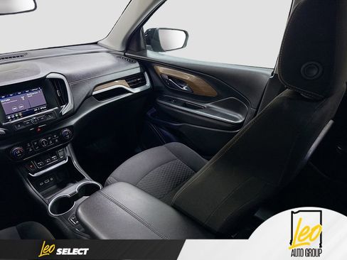 Used 2021 GMC Terrain SLE w/ Driver Convenience Package FWD image 25