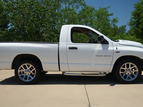 Used 2003 Dodge Ram 1500 Truck 2WD Regular Cab image 18