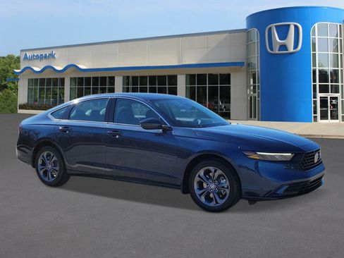 New 2026 Honda Accord EX-L image 7