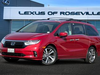 Used 2023 Honda Odyssey Touring video 1