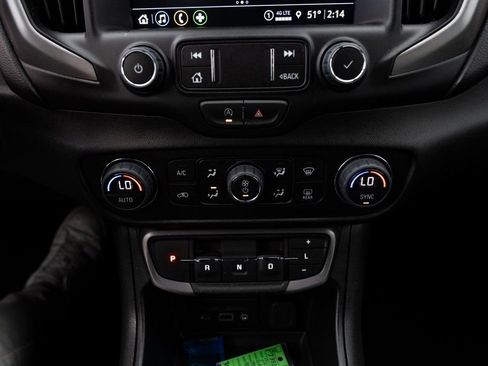 Used 2023 GMC Terrain AT4 image 15