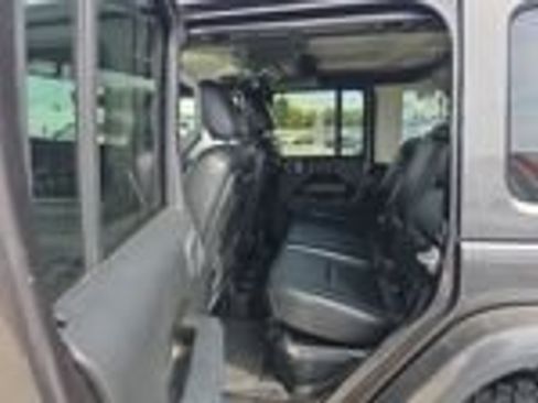 Used 2021 Jeep Wrangler Unlimited Rubicon 4xe image 26