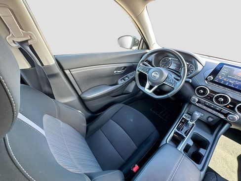 Used 2022 Nissan Sentra SV w/ Trunk Package image 21
