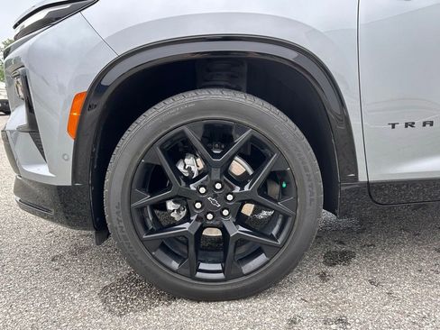 Used 2024 Chevrolet Traverse RS w/ LPO, Floor Liner Package AWD/4WD image 34