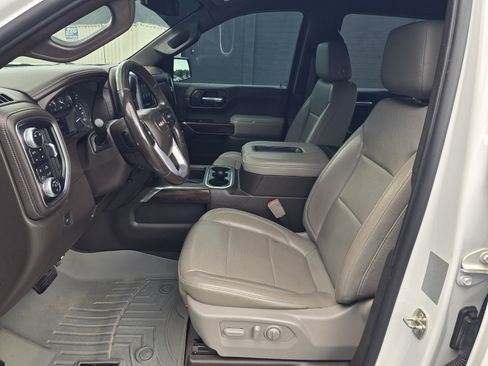 Used 2019 GMC Sierra 1500 SLT w/ SLT Premium Package AWD/4WD image 14