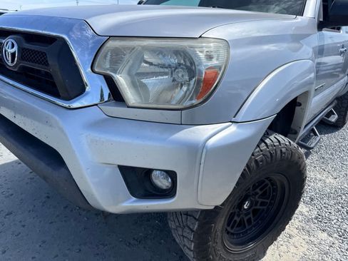 Used 2013 Toyota Tacoma 4x4 Double Cab w/ TRD Off-Road Pkg image 9