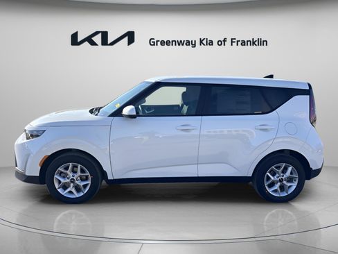 New 2025 Kia Soul LX image 4
