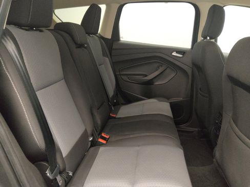 Used 2018 Ford Escape SE w/ SE Sync 3 Package FWD image 19