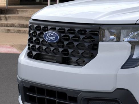 New 2026 Ford Maverick XLT w/ XLT Luxury Package FWD image 19