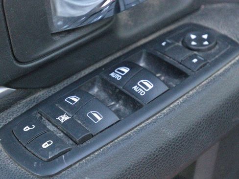 Used 2021 RAM 1500 Classic Warlock w/ Electronics Group image 14