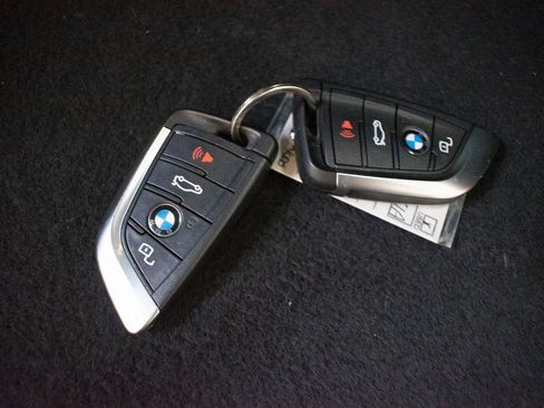 Used 2021 BMW X3 xDrive30i w/ Convenience Package image 27